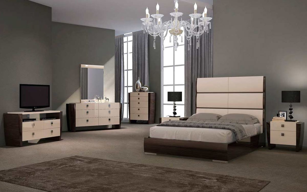 Дизайнерские кровати DB 9432